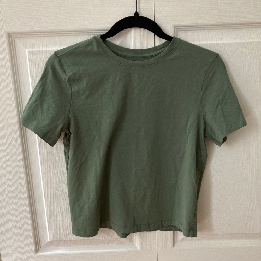 lululemon love crew t-shirt